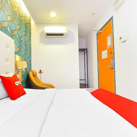 Oyo 90511 Sovotel Kota Damansara 38A Buitenkant foto