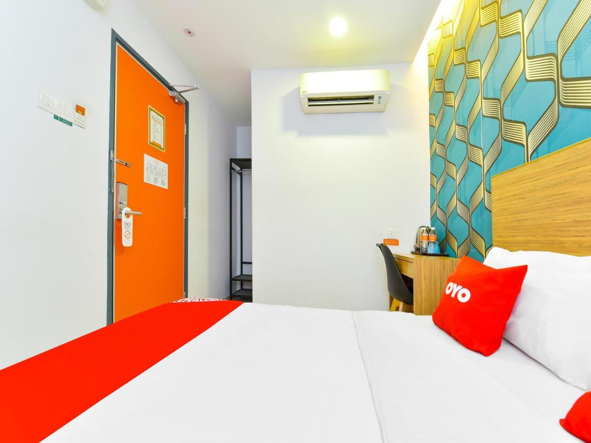 Oyo 90511 Sovotel Kota Damansara 38A Buitenkant foto