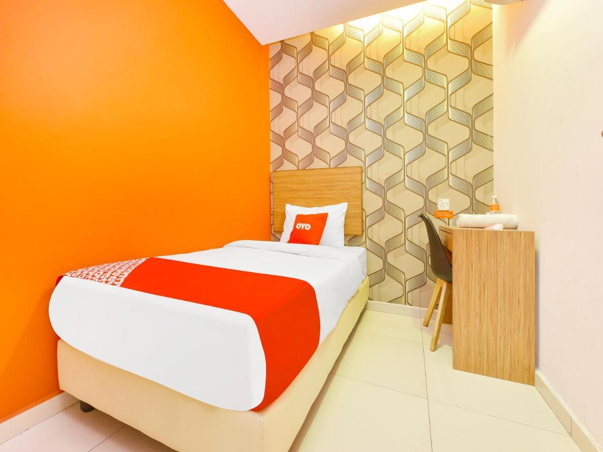 Oyo 90511 Sovotel Kota Damansara 38A Buitenkant foto